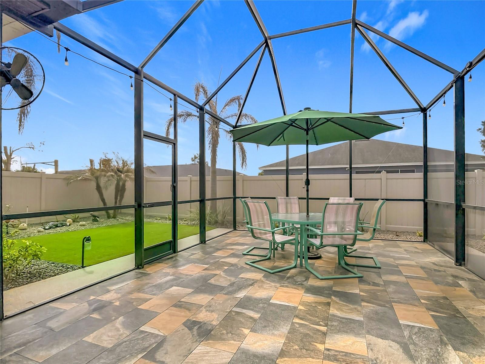 WIND MEADOWS - Residential