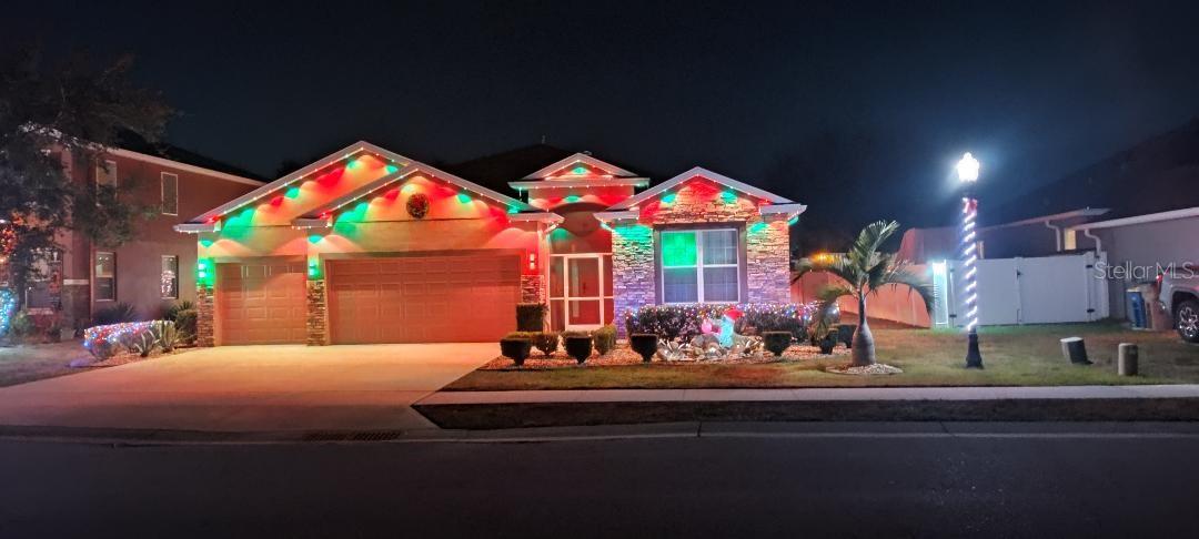 WIND MEADOWS - Residential