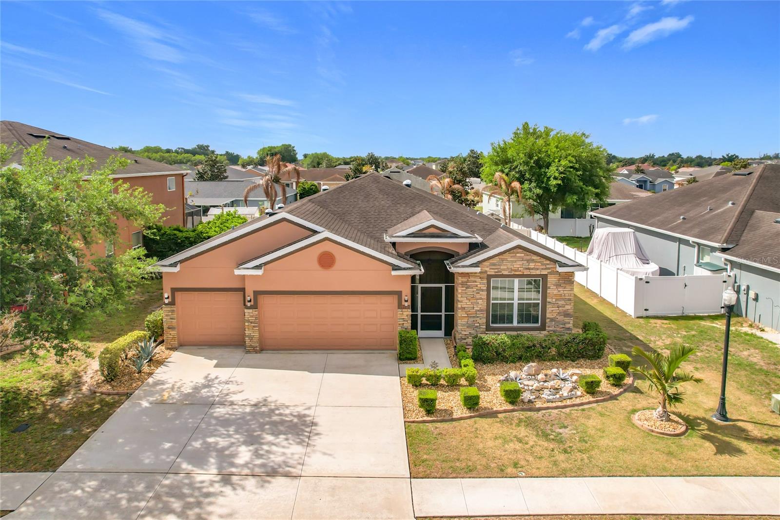 1952 WIND MEADOWS DRIVE