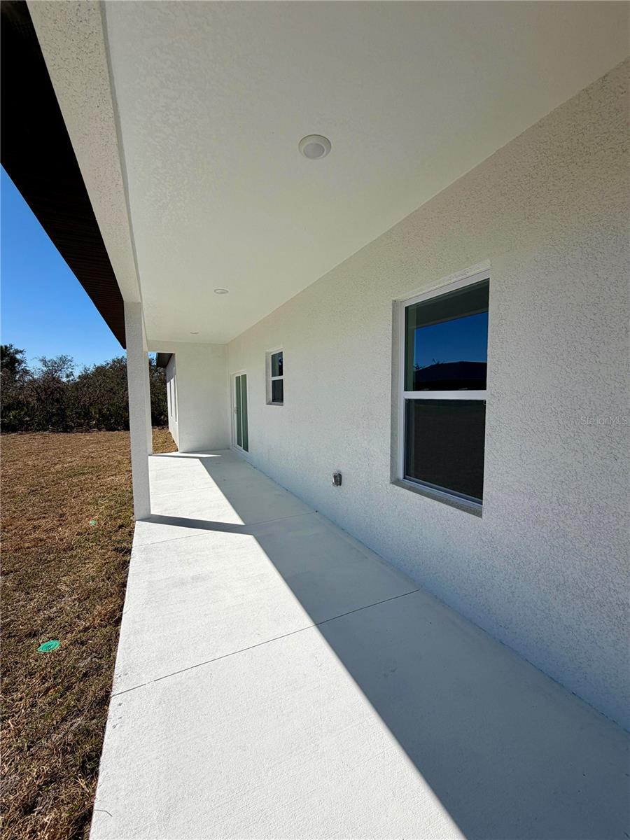 SUN N LAKE EST OF SEBRING UNIT 16 - Residential