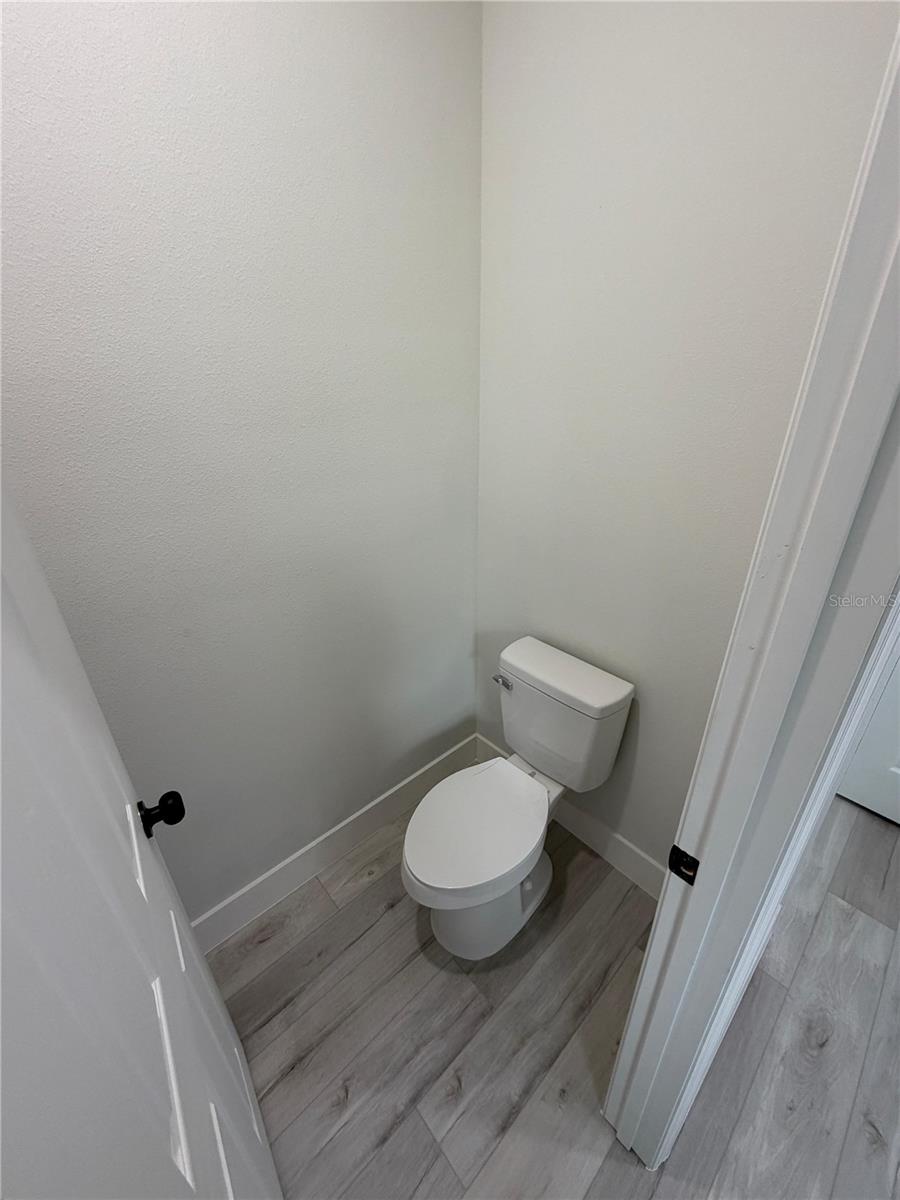 SUN N LAKE EST OF SEBRING UNIT 16 - Residential