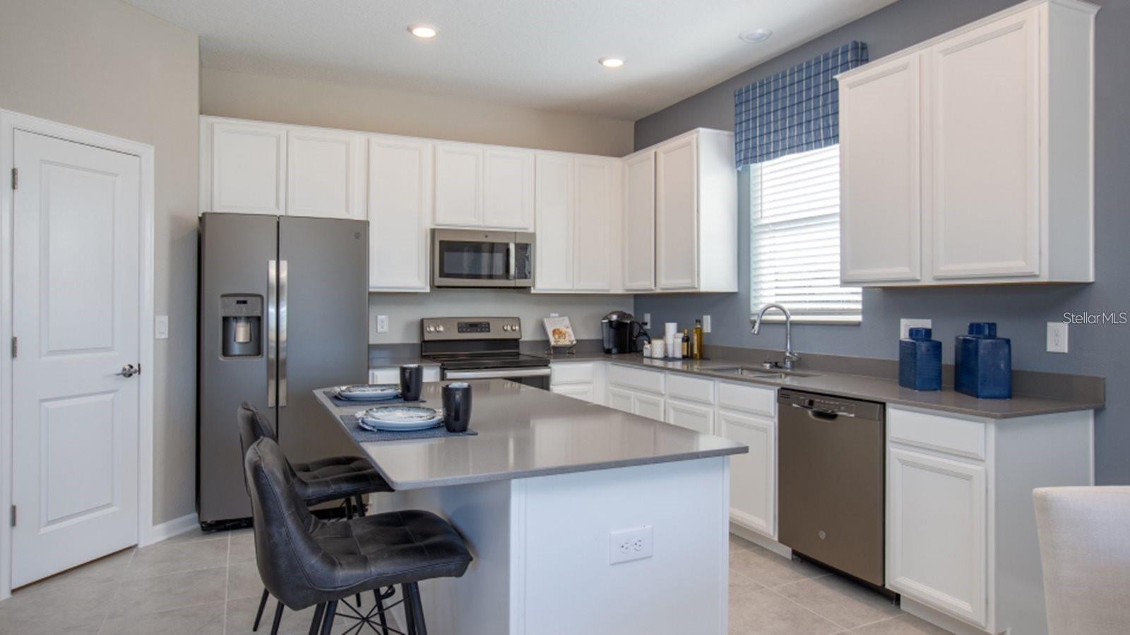 INMAN GROVES - Residential Lease