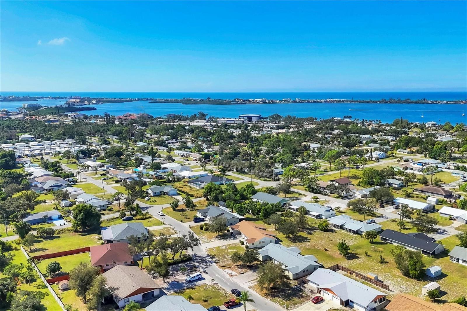 DEER CREEK WOODS - Residential Income