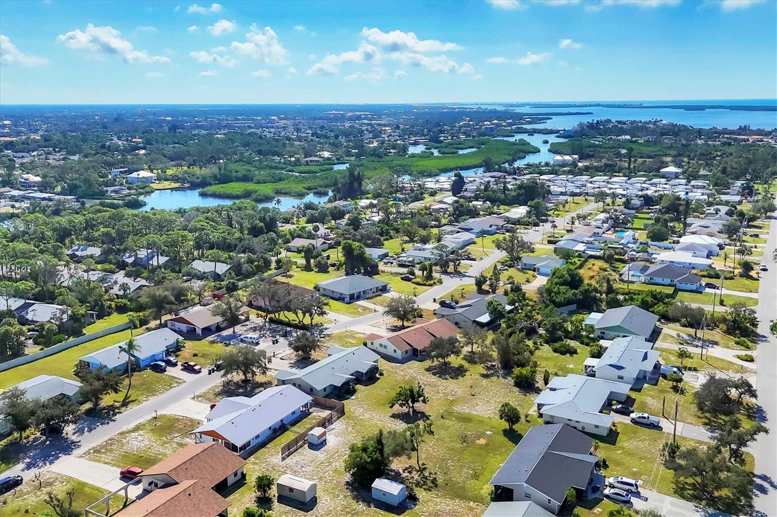 DEER CREEK WOODS - Residential Income