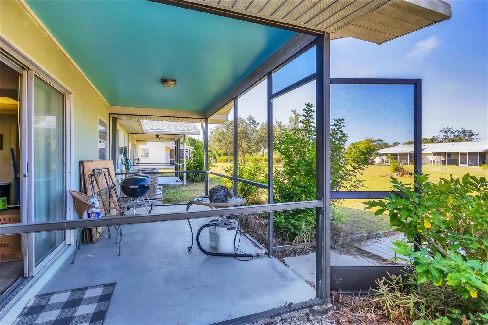 DEER CREEK WOODS - Residential Income