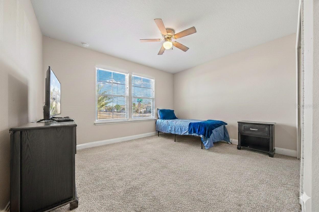 ROCK SPGS FARMS - Residential