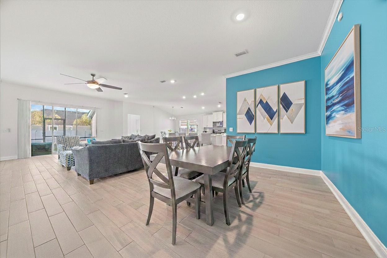 ROCK SPGS FARMS - Residential