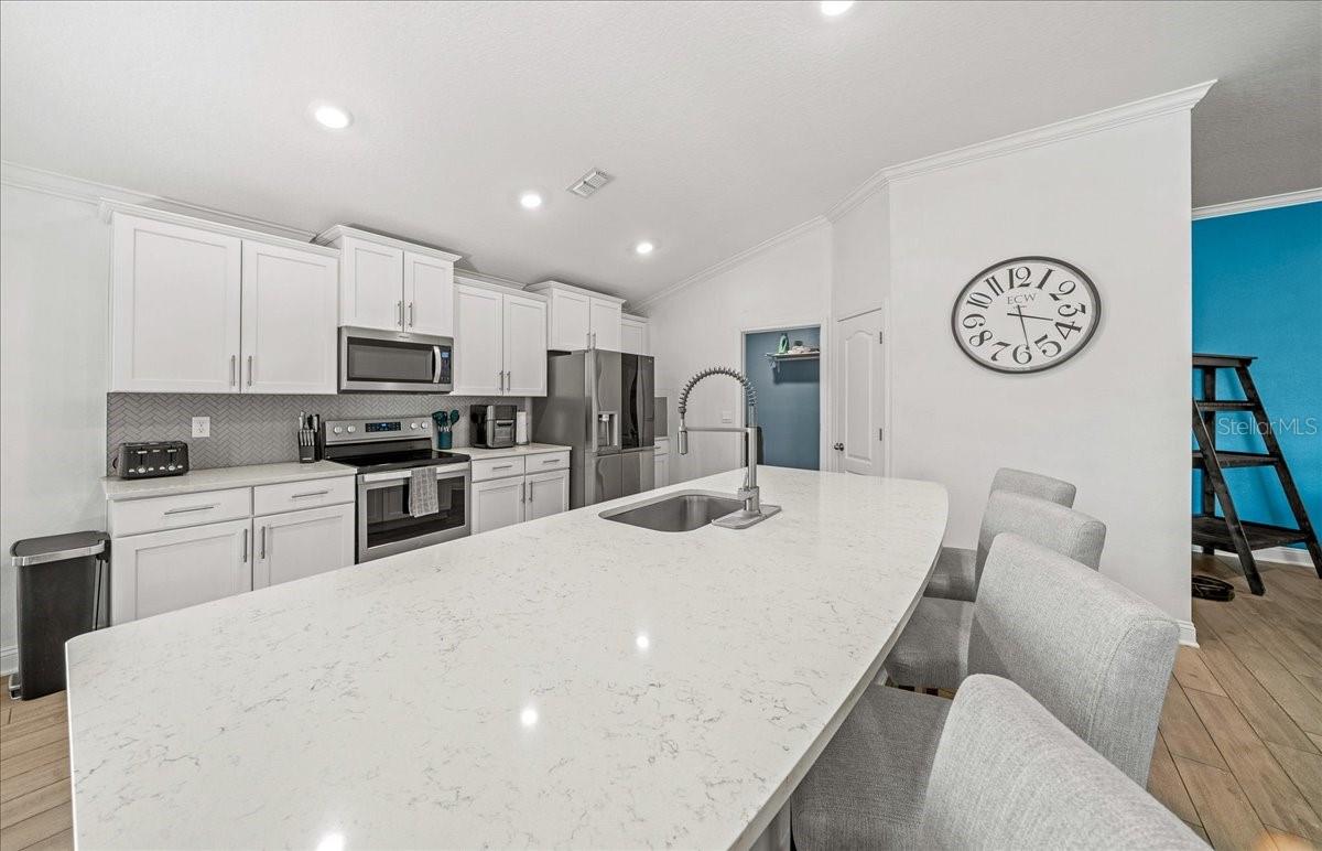 ROCK SPGS FARMS - Residential