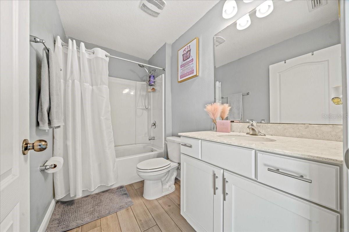 ROCK SPGS FARMS - Residential