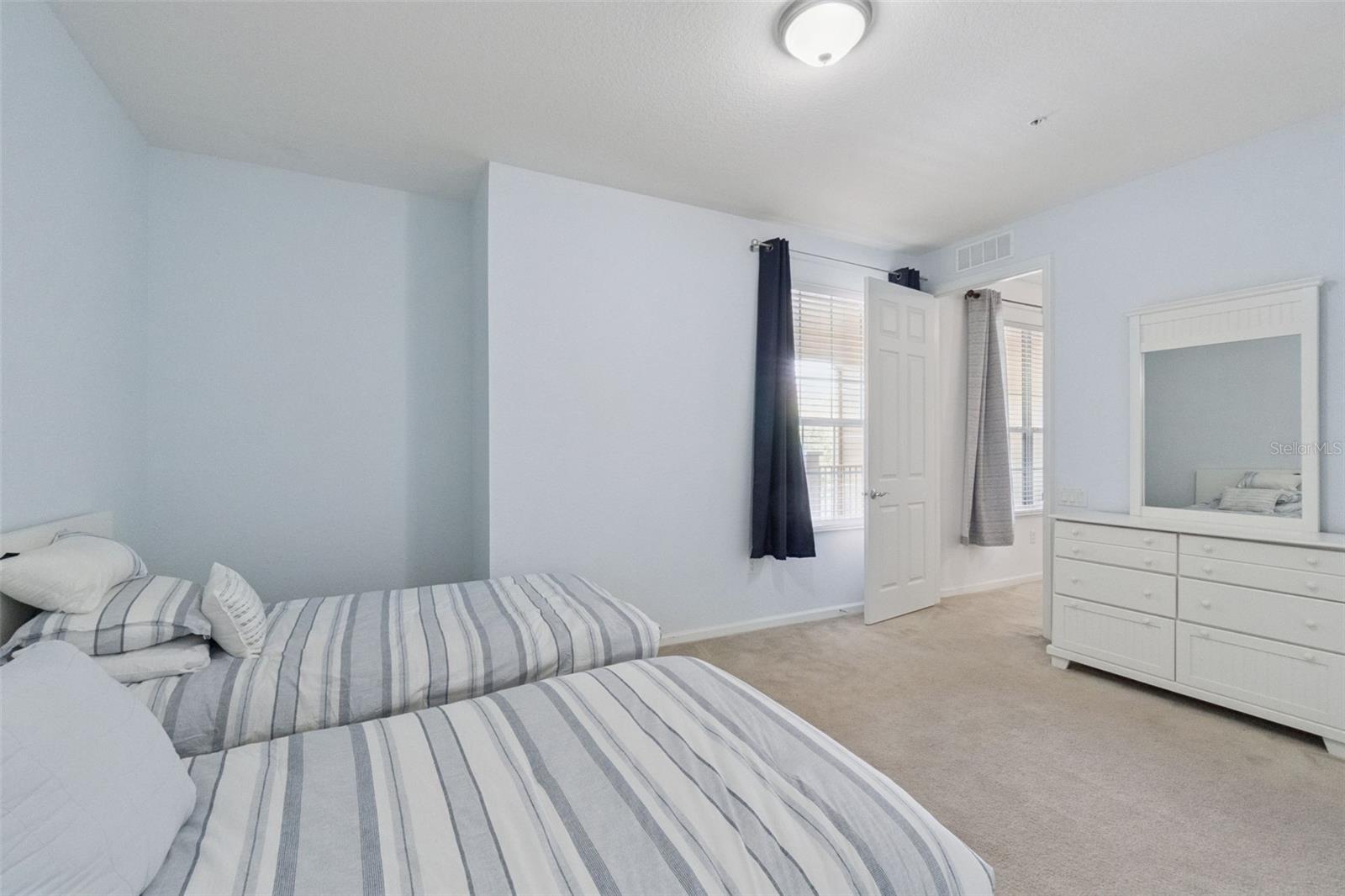 VISTA CAY - Residential