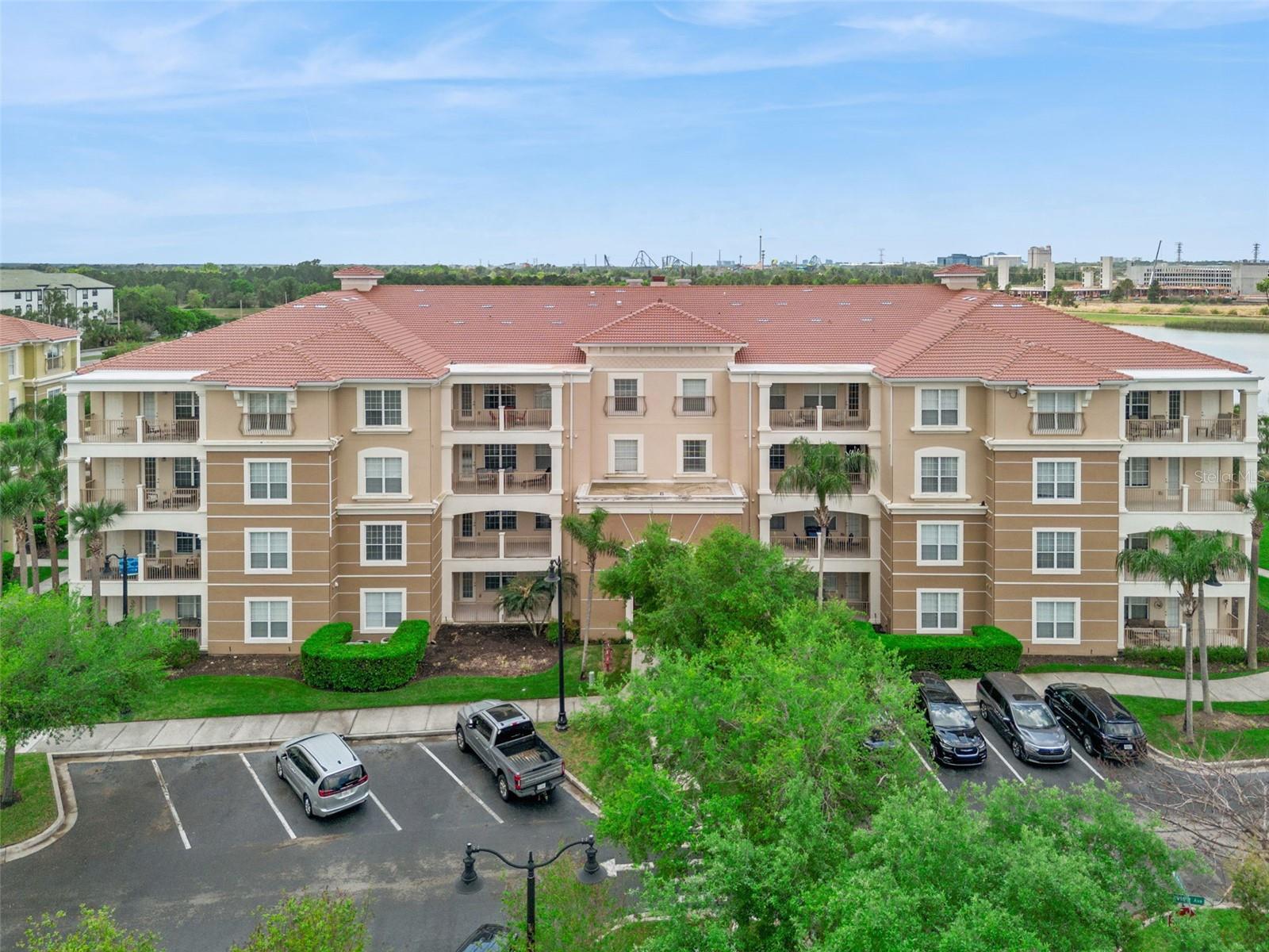 VISTA CAY - Residential