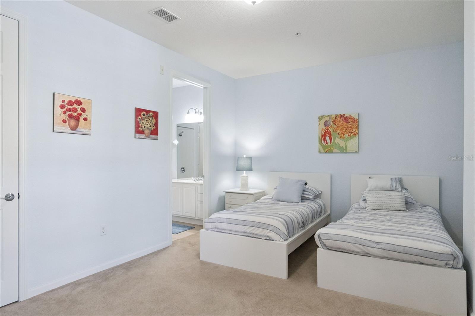 VISTA CAY - Residential