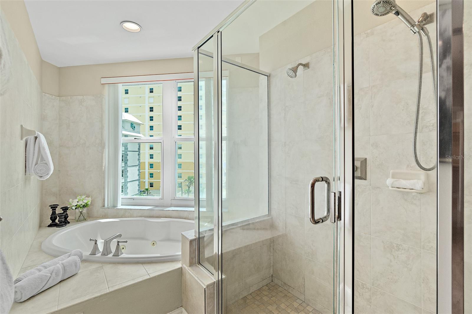 OCEAN VILLAS CONDO - Residential