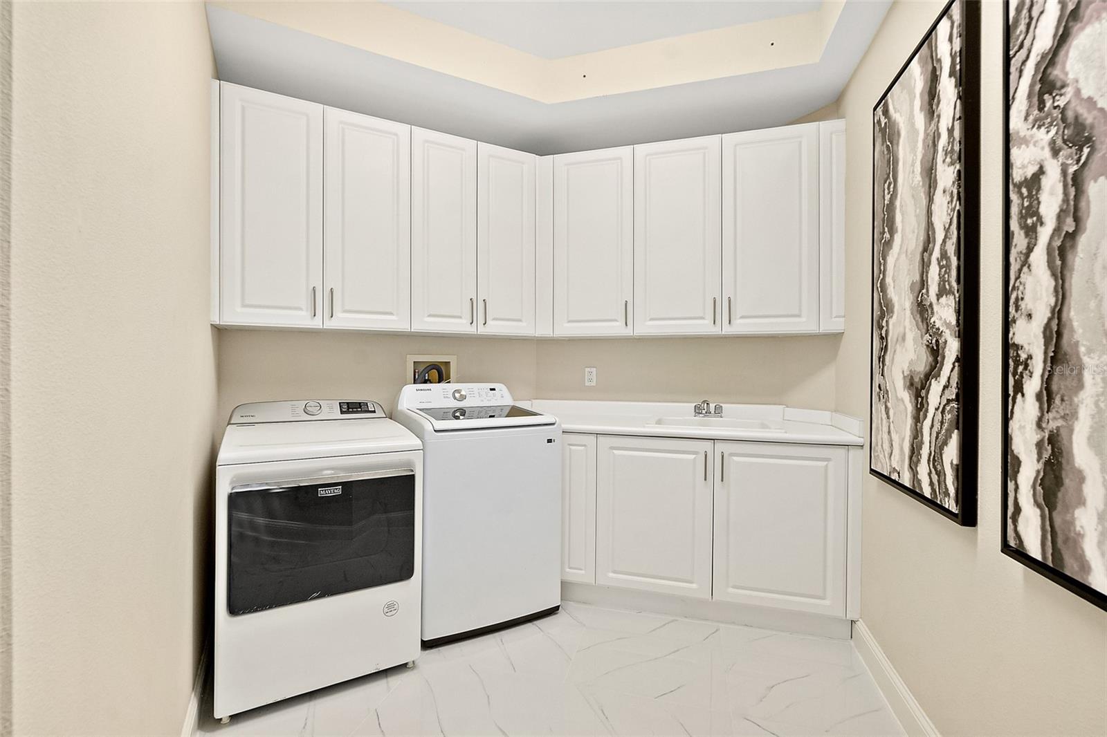 OCEAN VILLAS CONDO - Residential