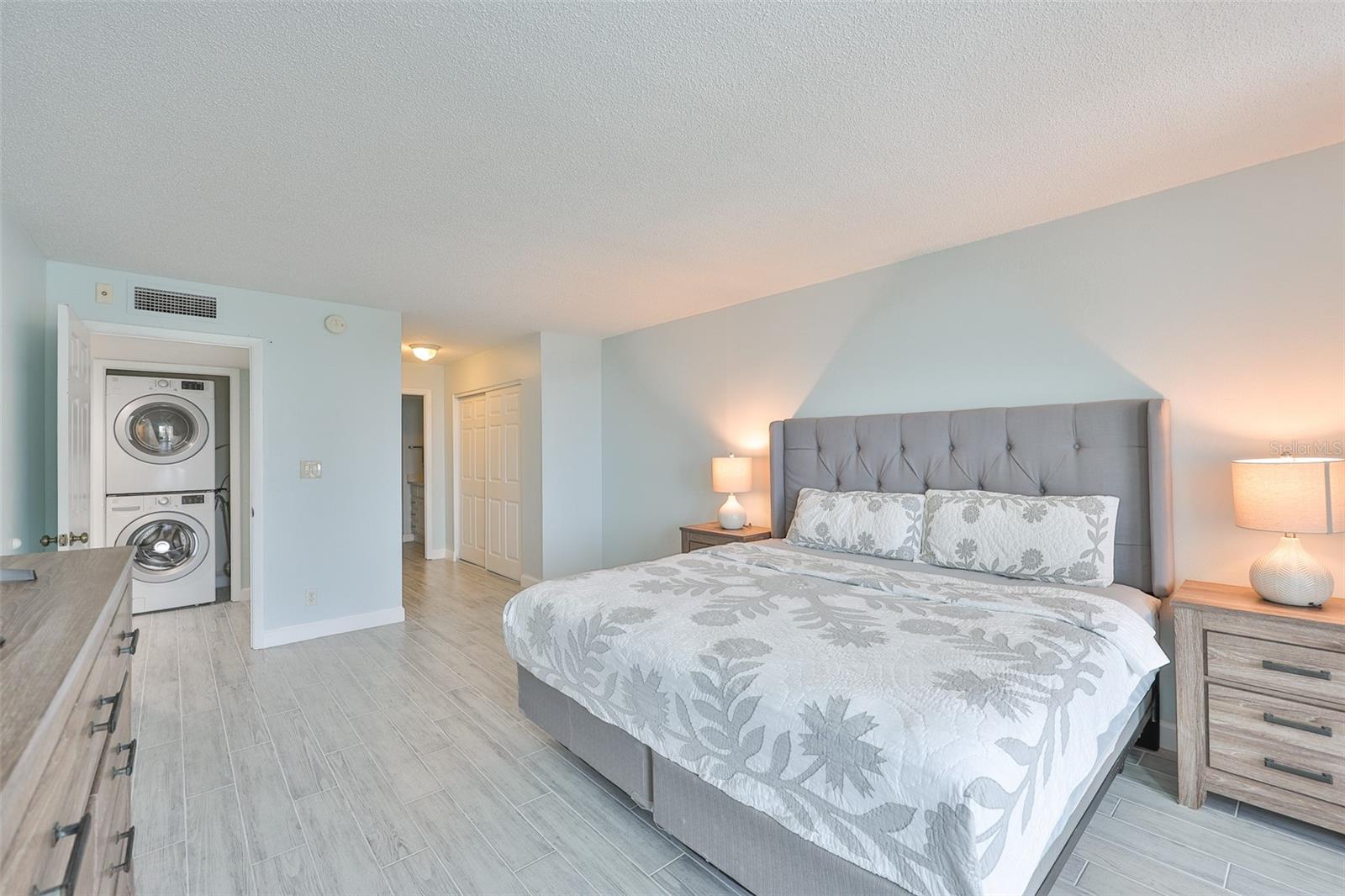 SAND KEY CONDO-SOUTH BEACH 1 - Residential Lease