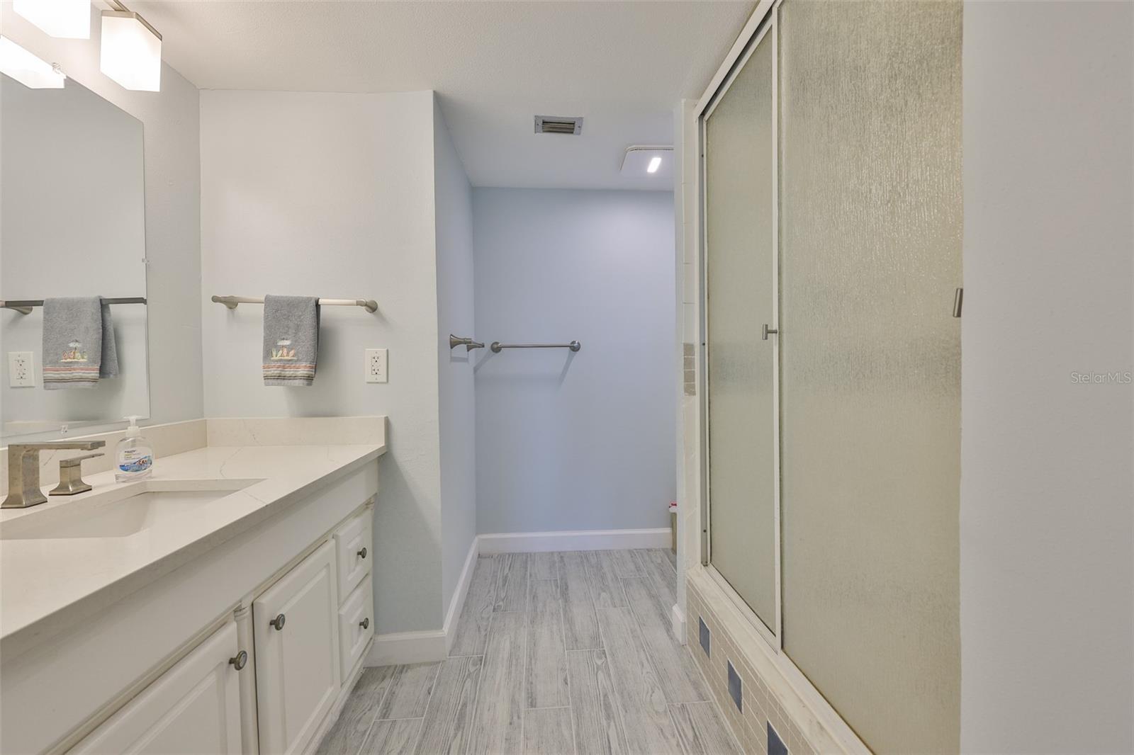 SAND KEY CONDO-SOUTH BEACH 1 - Residential Lease