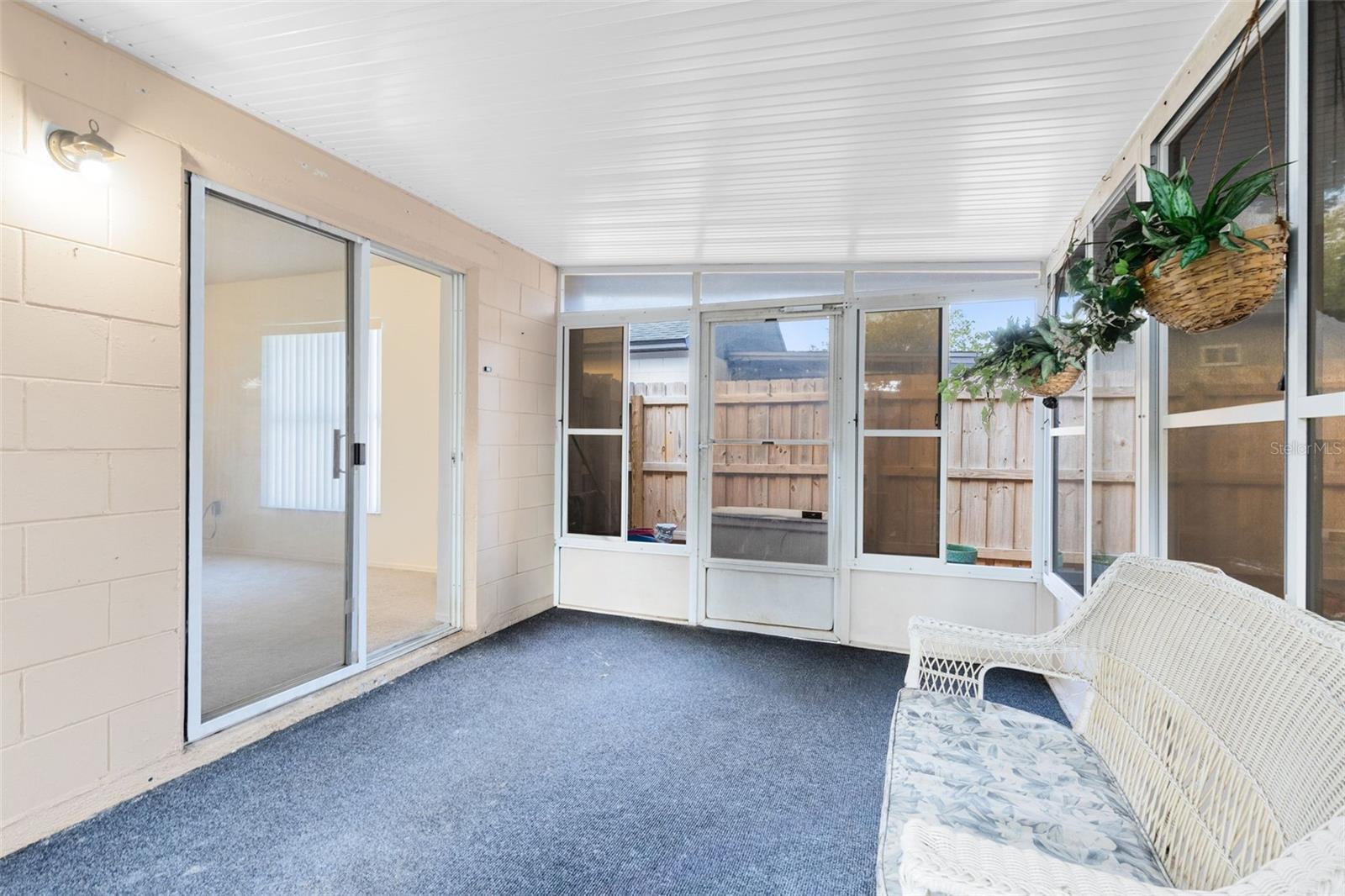 ISLANDS PH 04 - Residential