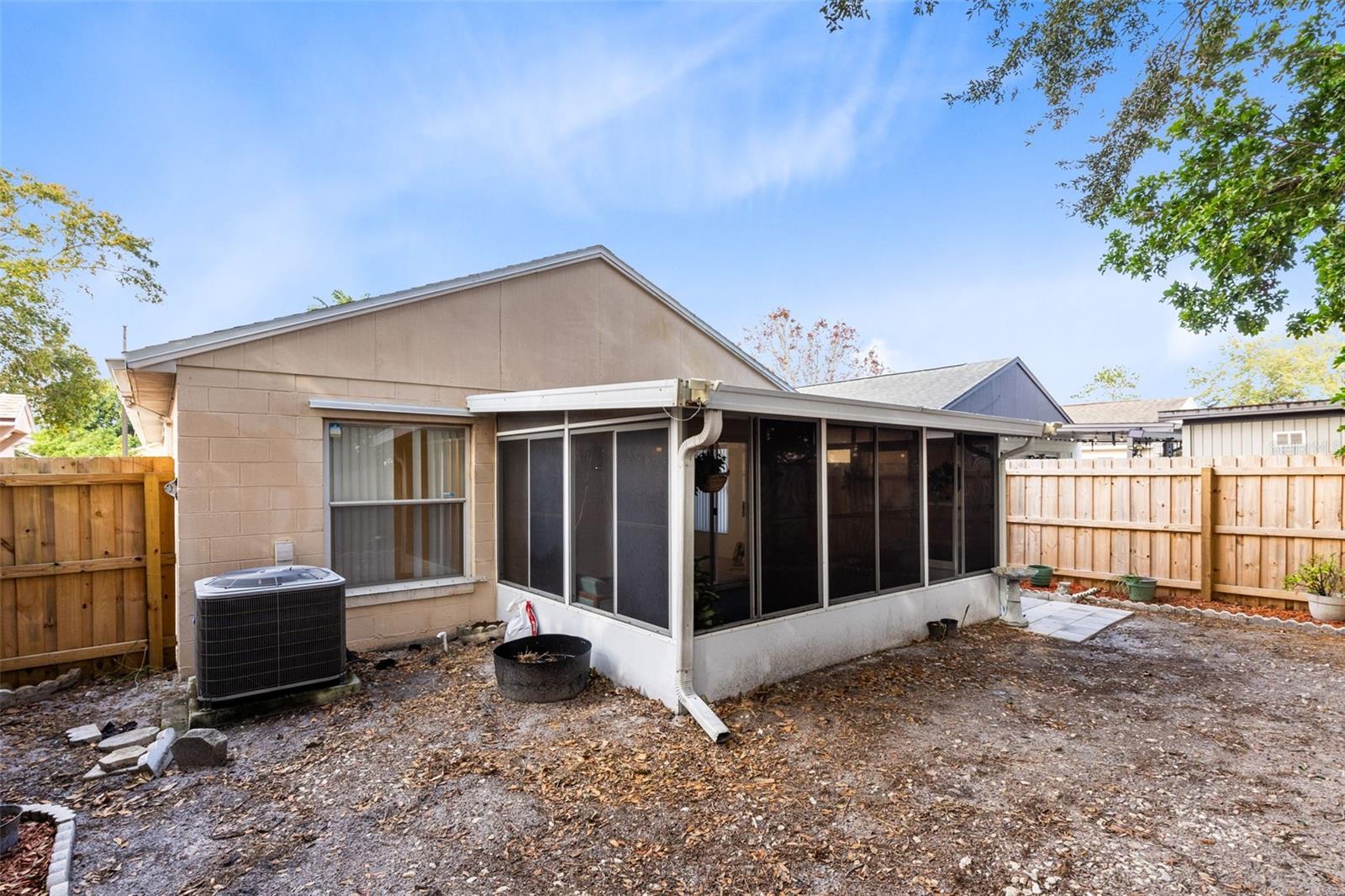 ISLANDS PH 04 - Residential