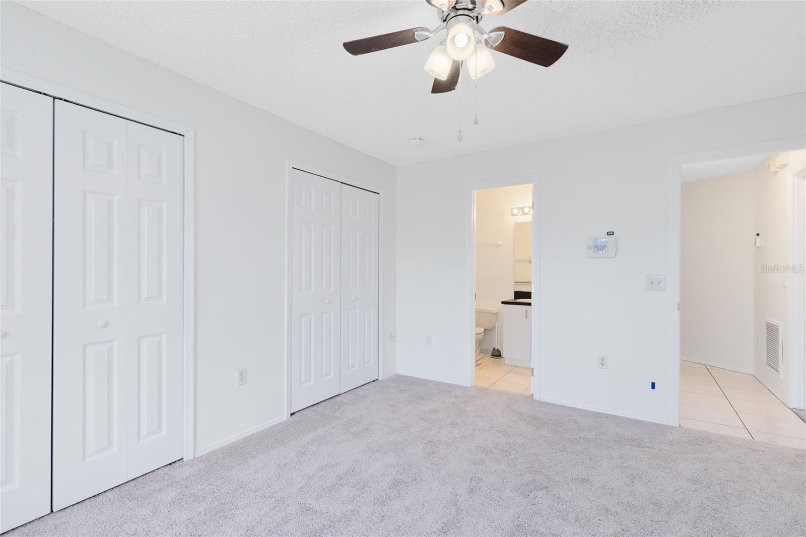 ISLANDS PH 04 - Residential