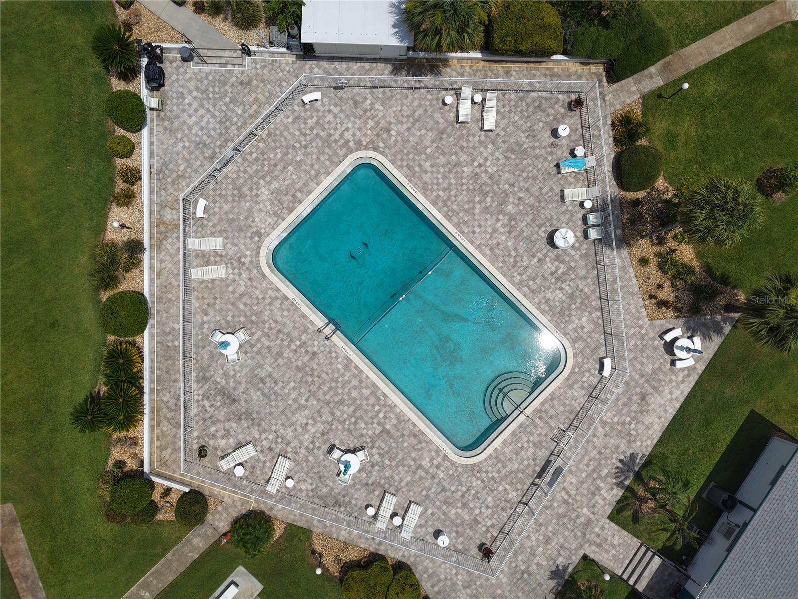 1600 W LAKE PARKER DRIVE B23