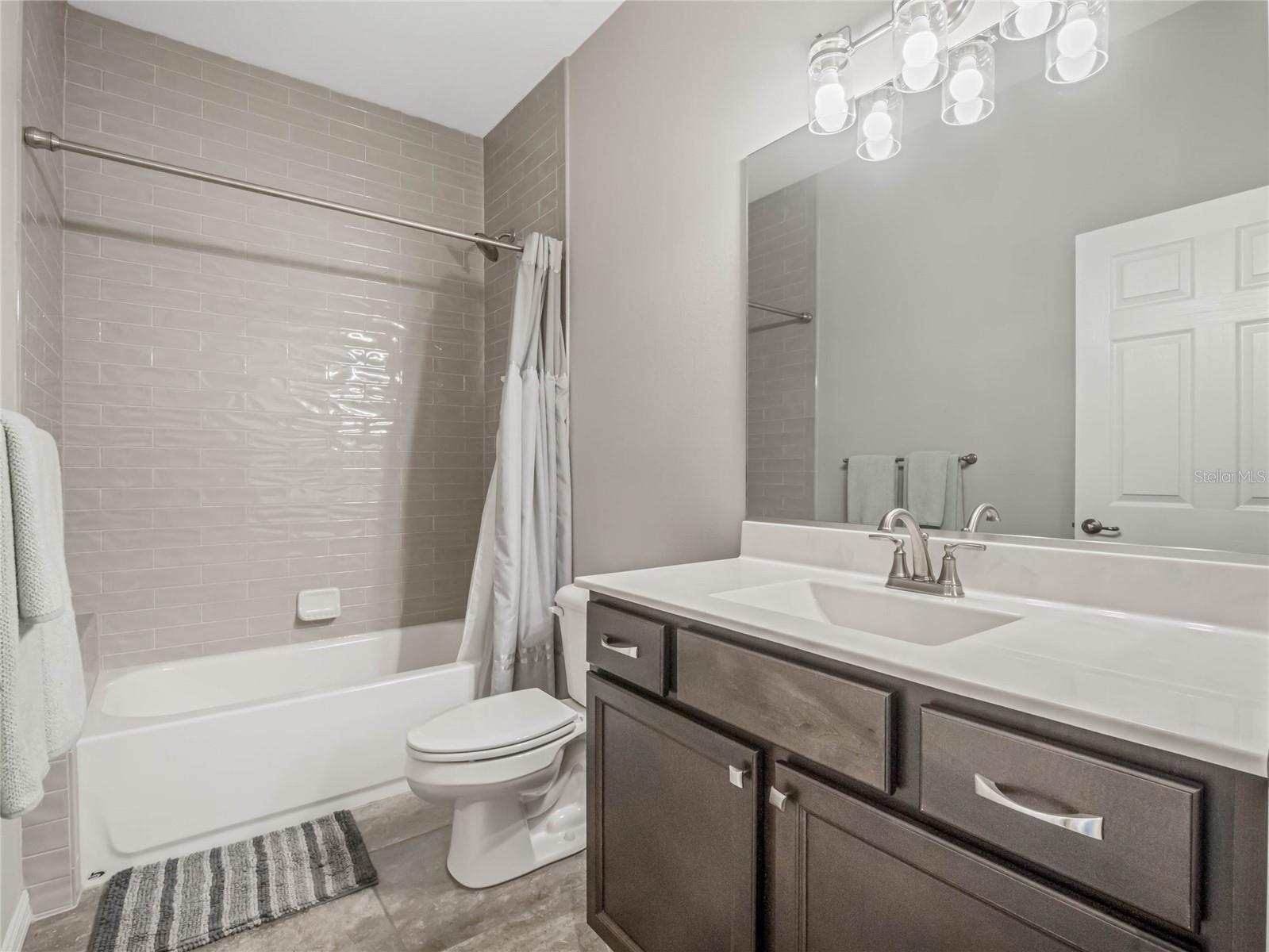 SUNRISE FARMS - Farm