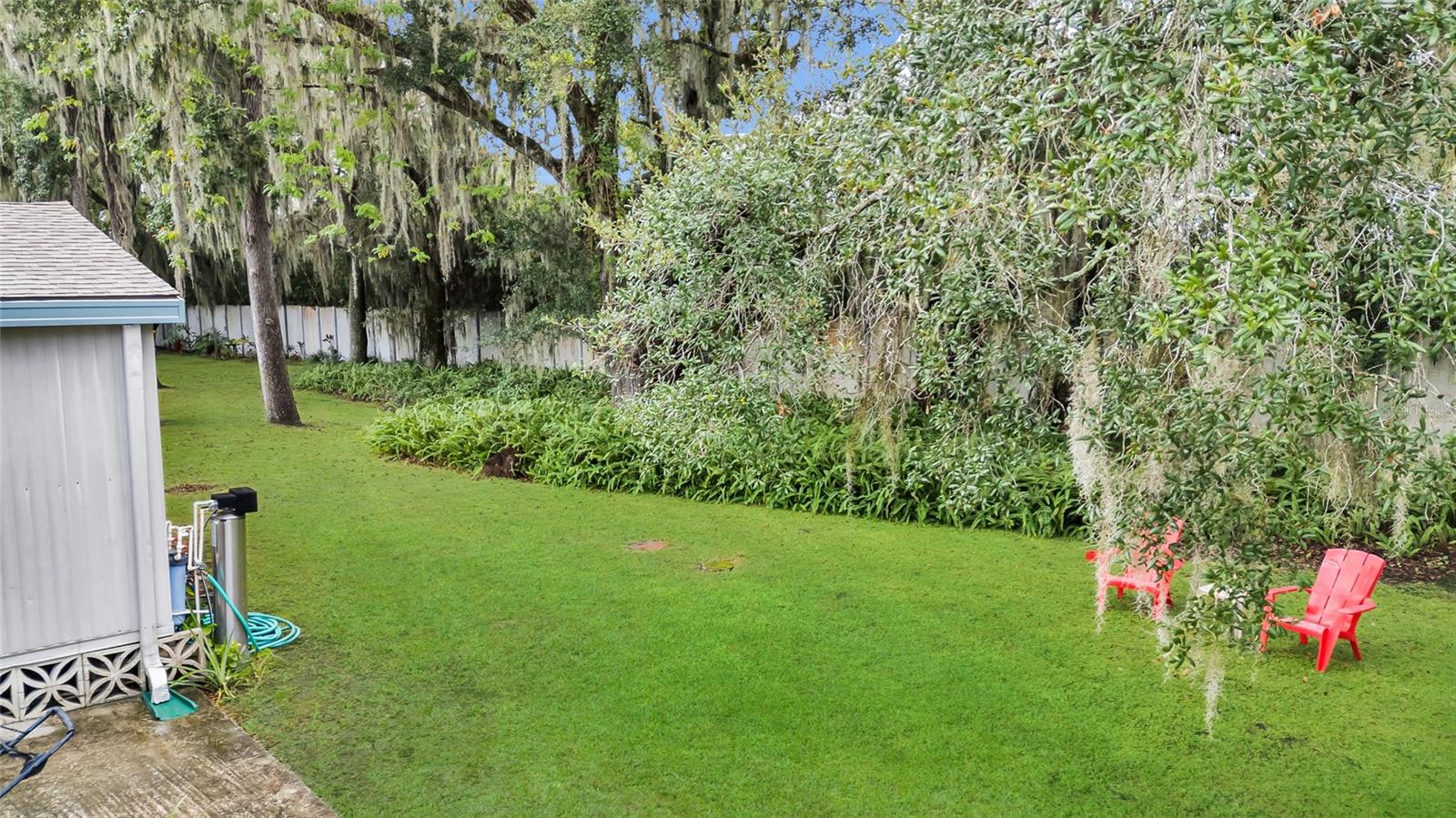 CONTINENTAL COUNTRY CLUB - Residential