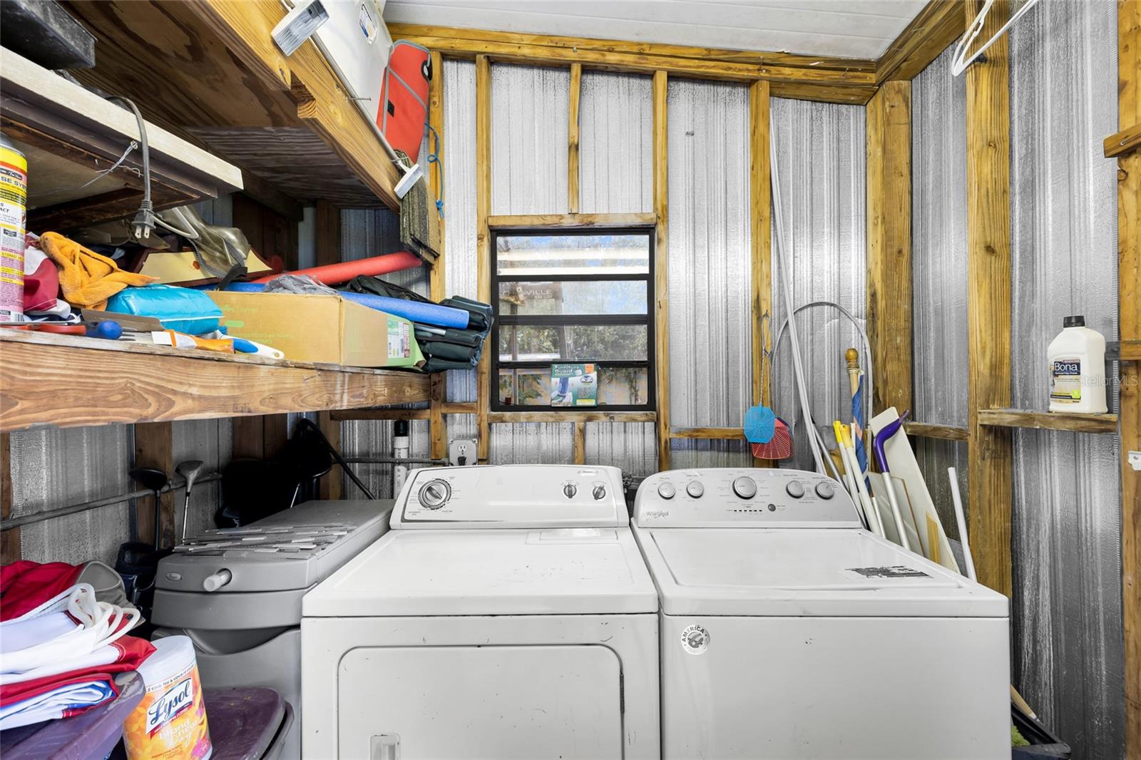 CONTINENTAL COUNTRY CLUB - Residential