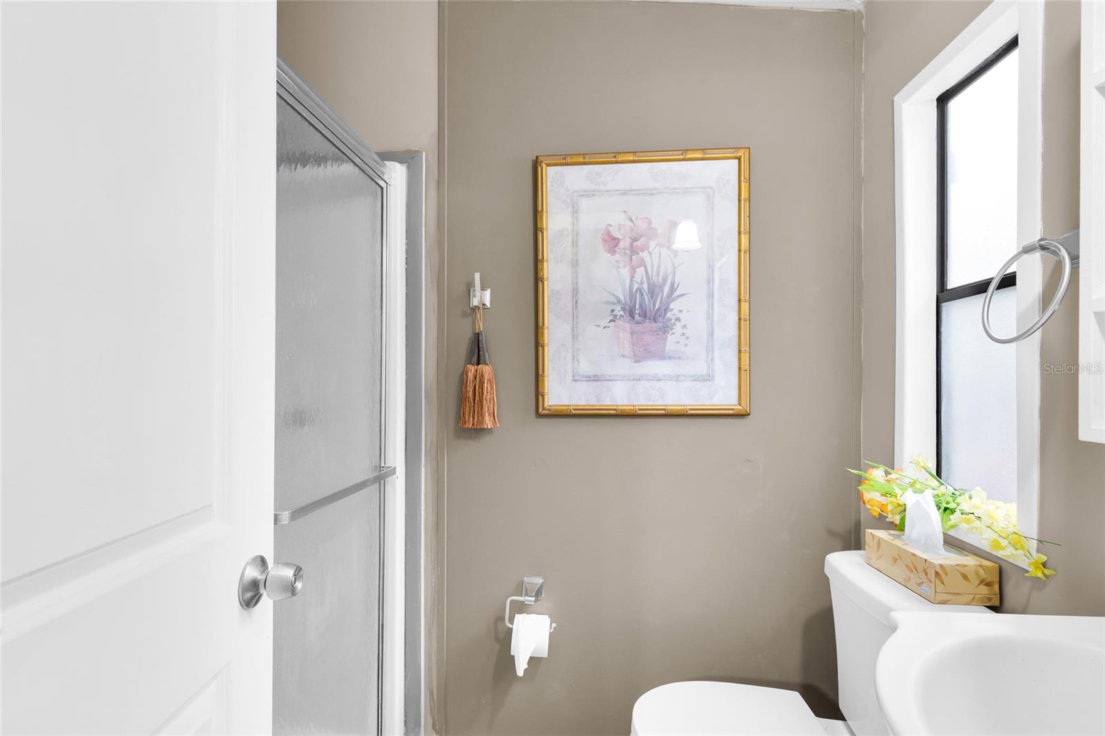 CONTINENTAL COUNTRY CLUB - Residential