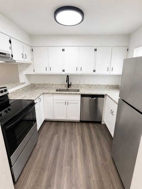 Tiny photo for 1717 NE 2nd Street, Ocala, FL 34470 (MLS # OM727561)
