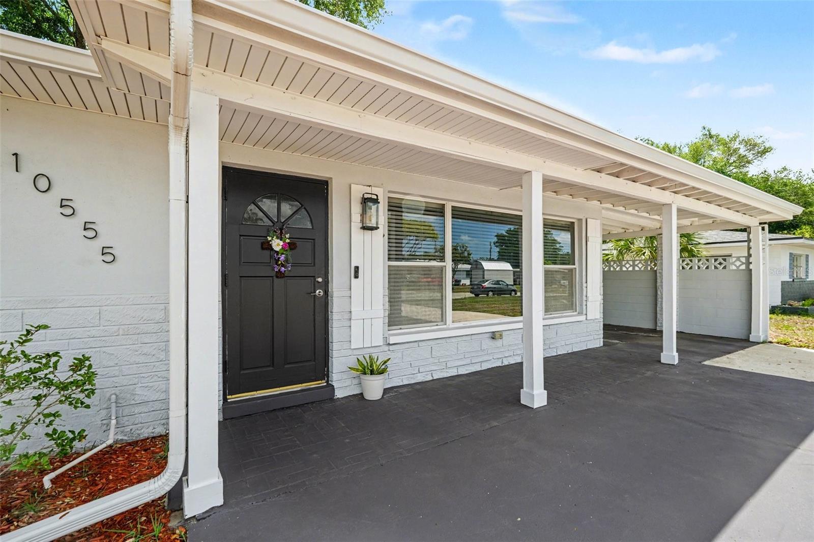 TROPICAL GROVES - Residential