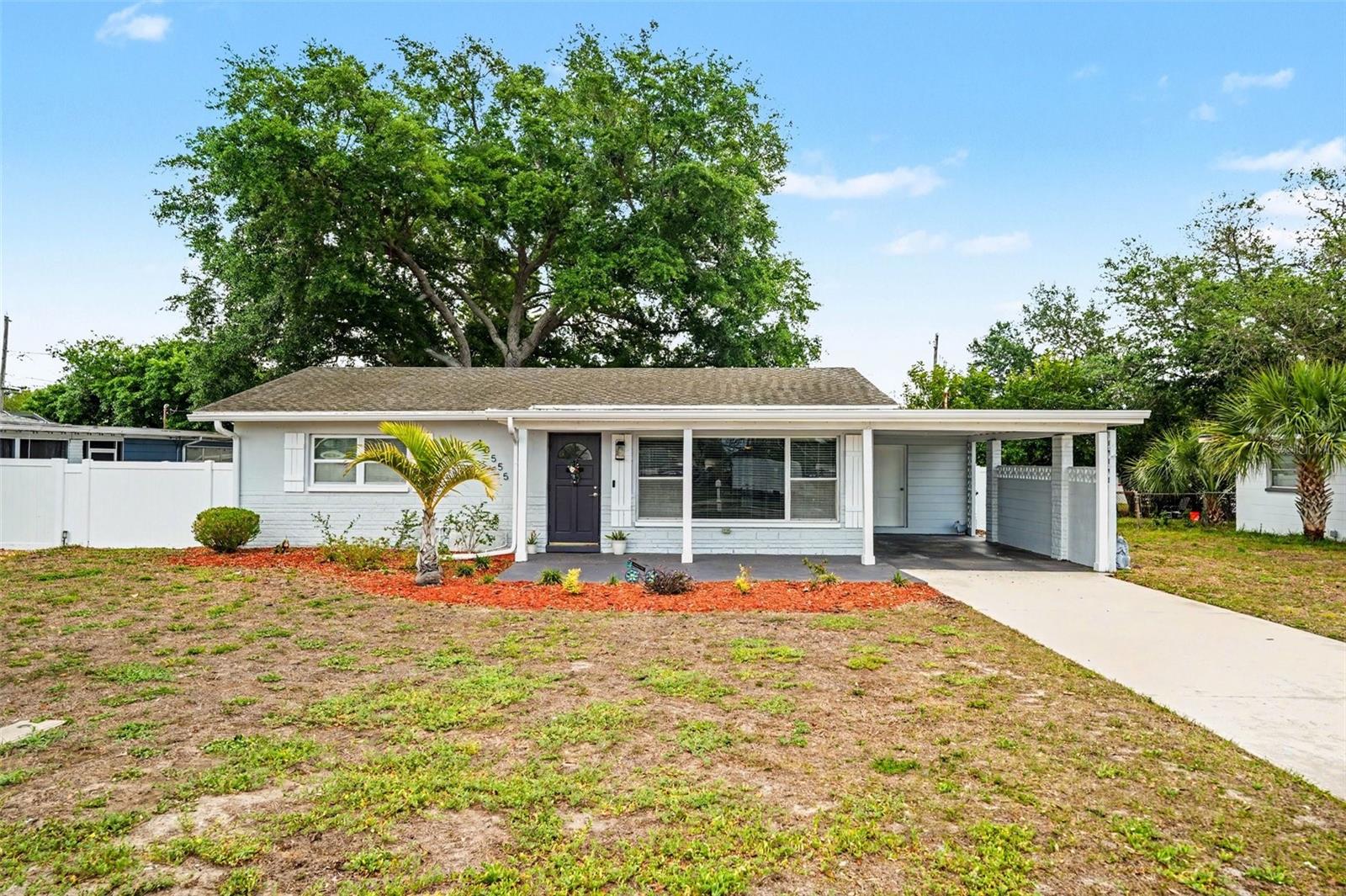 TROPICAL GROVES - Residential