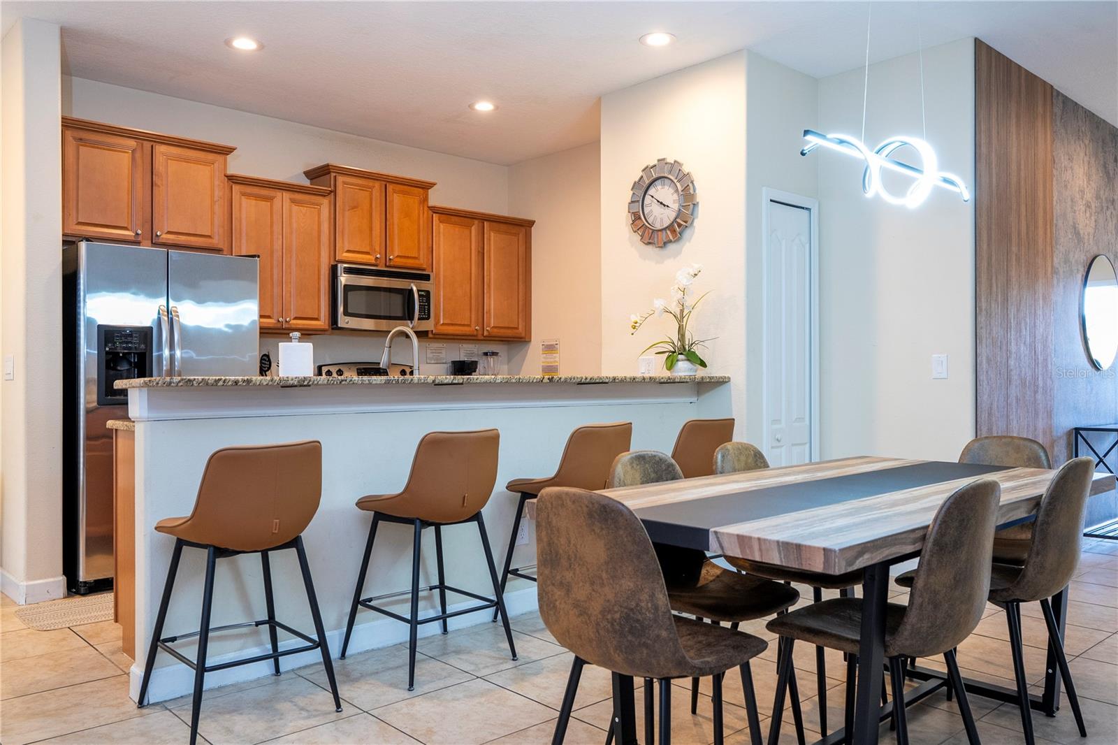 PARADISE PALMS RESIDENCE PH 2 - Residential Lease