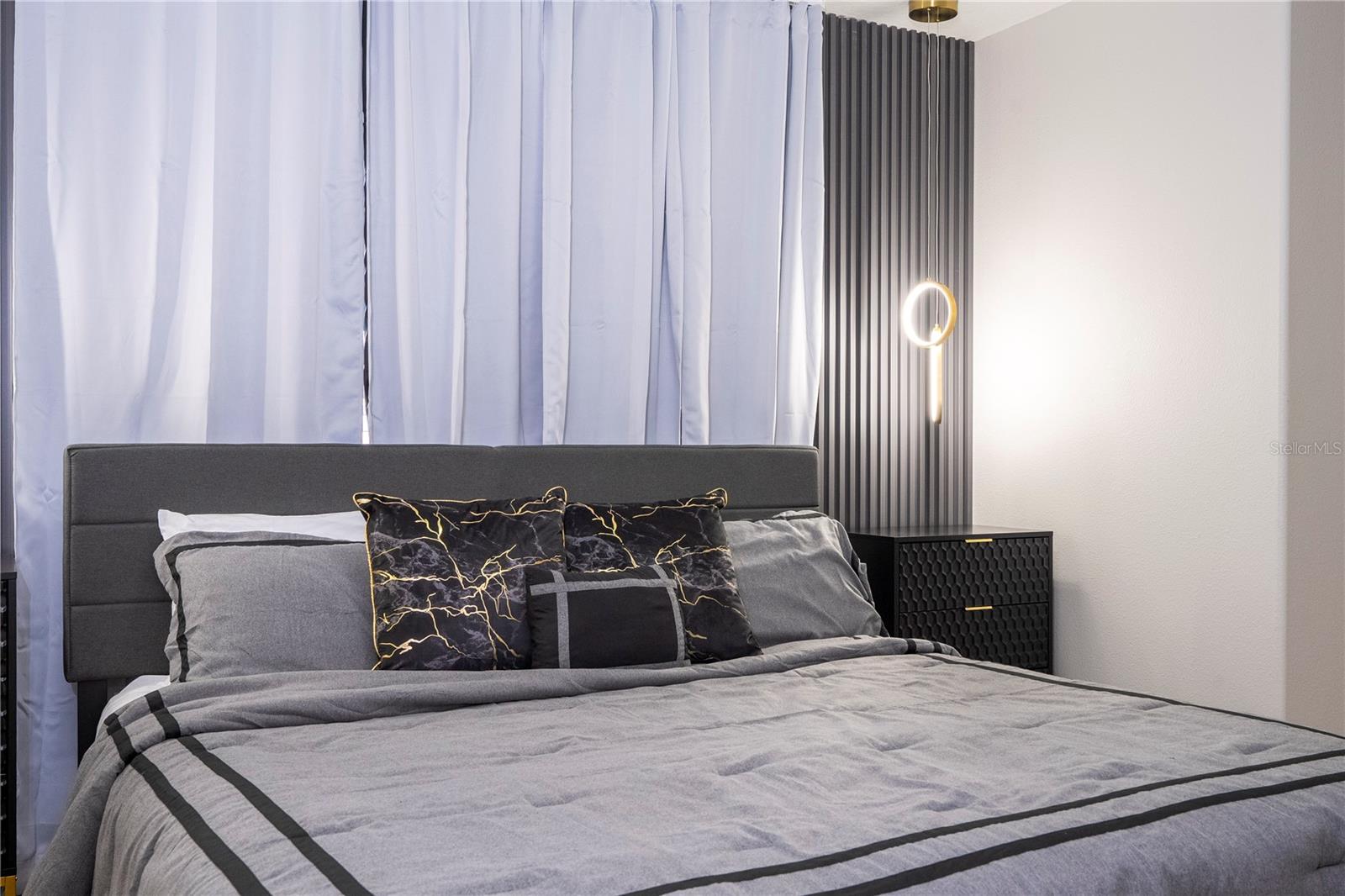 PARADISE PALMS RESIDENCE PH 2 - Residential Lease