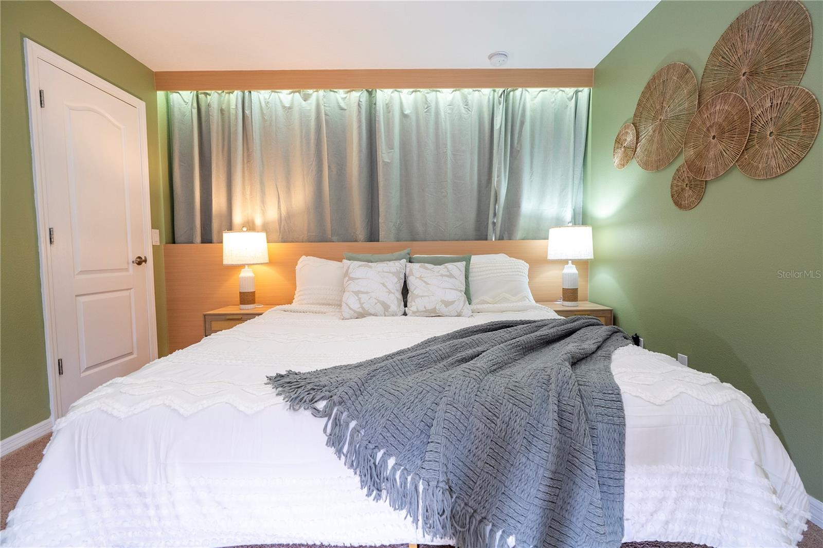 PARADISE PALMS RESIDENCE PH 2 - Residential Lease