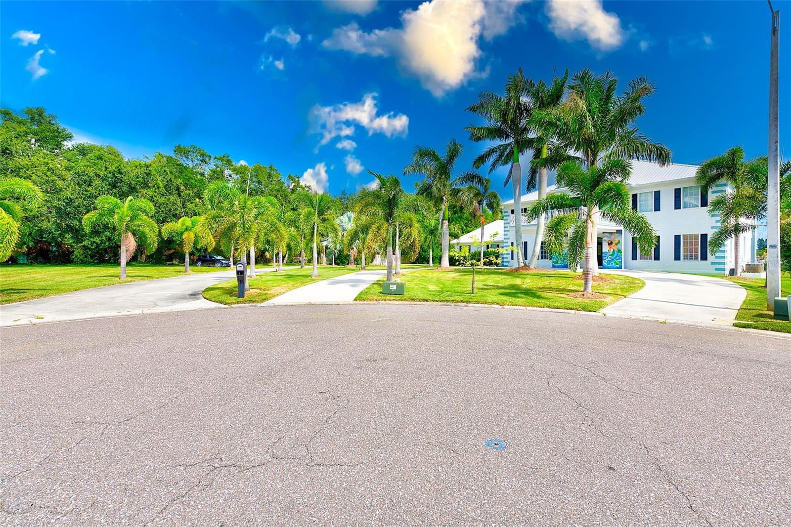 RIVERLACHEN - Residential