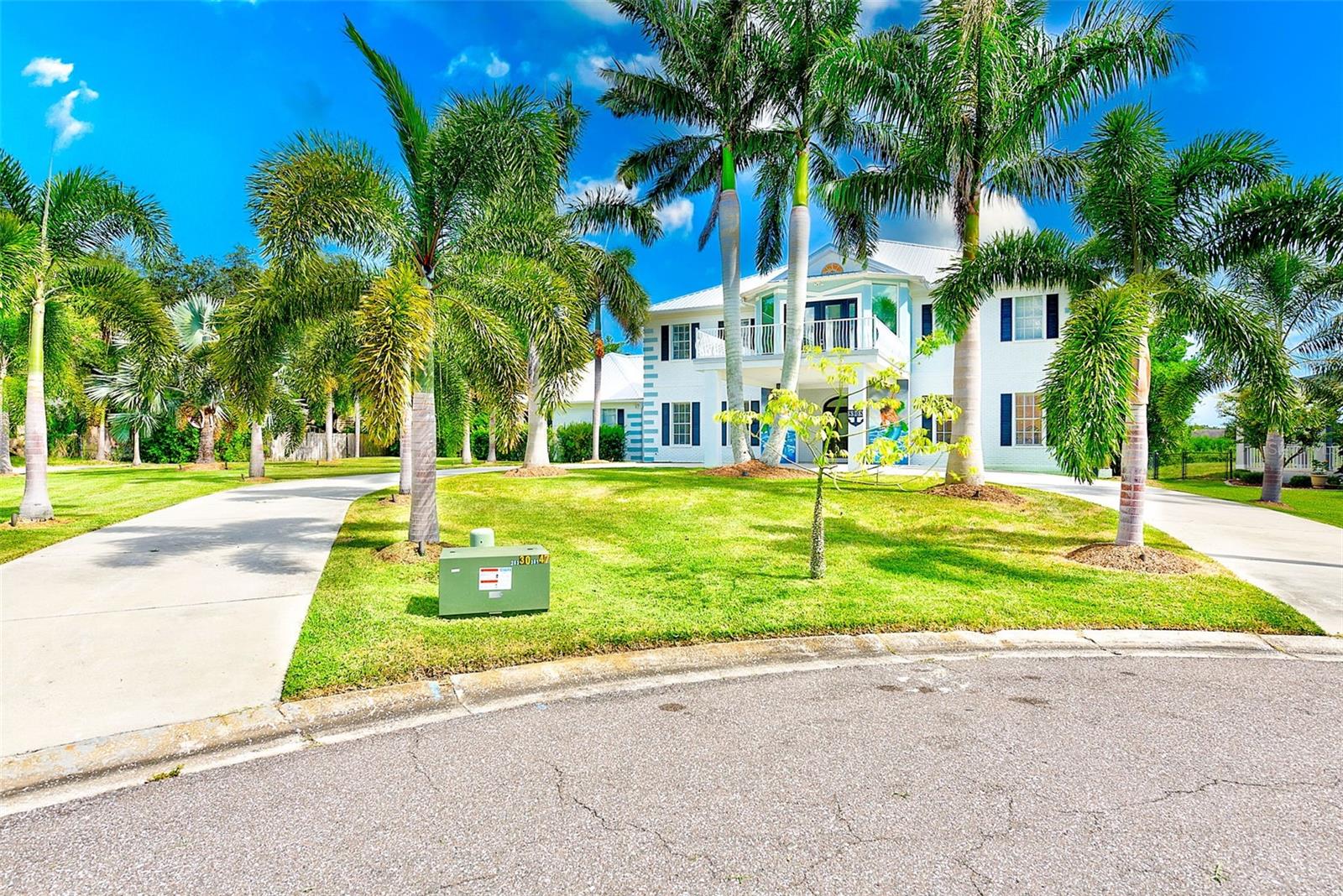 RIVERLACHEN - Residential