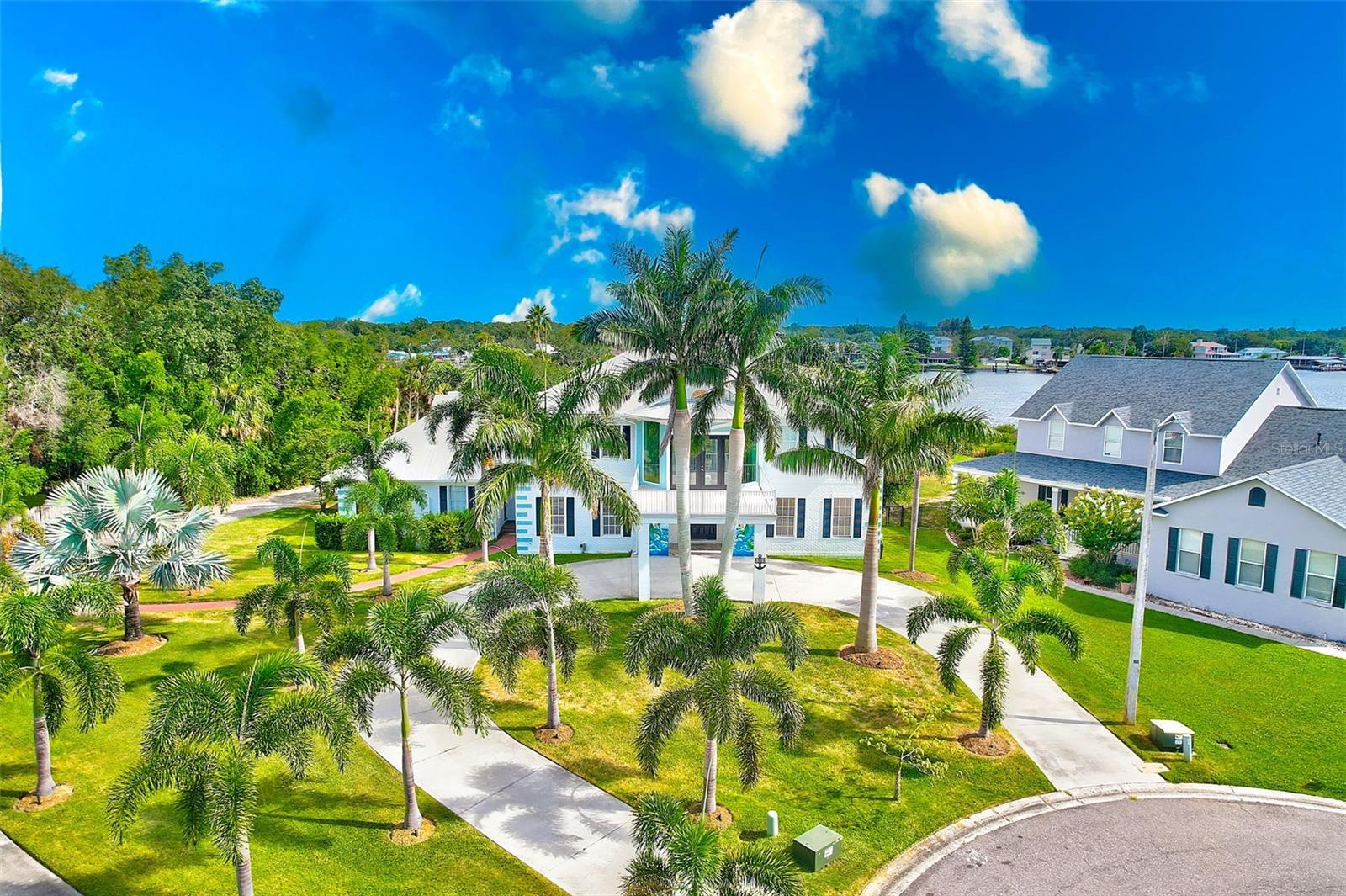 RIVERLACHEN - Residential