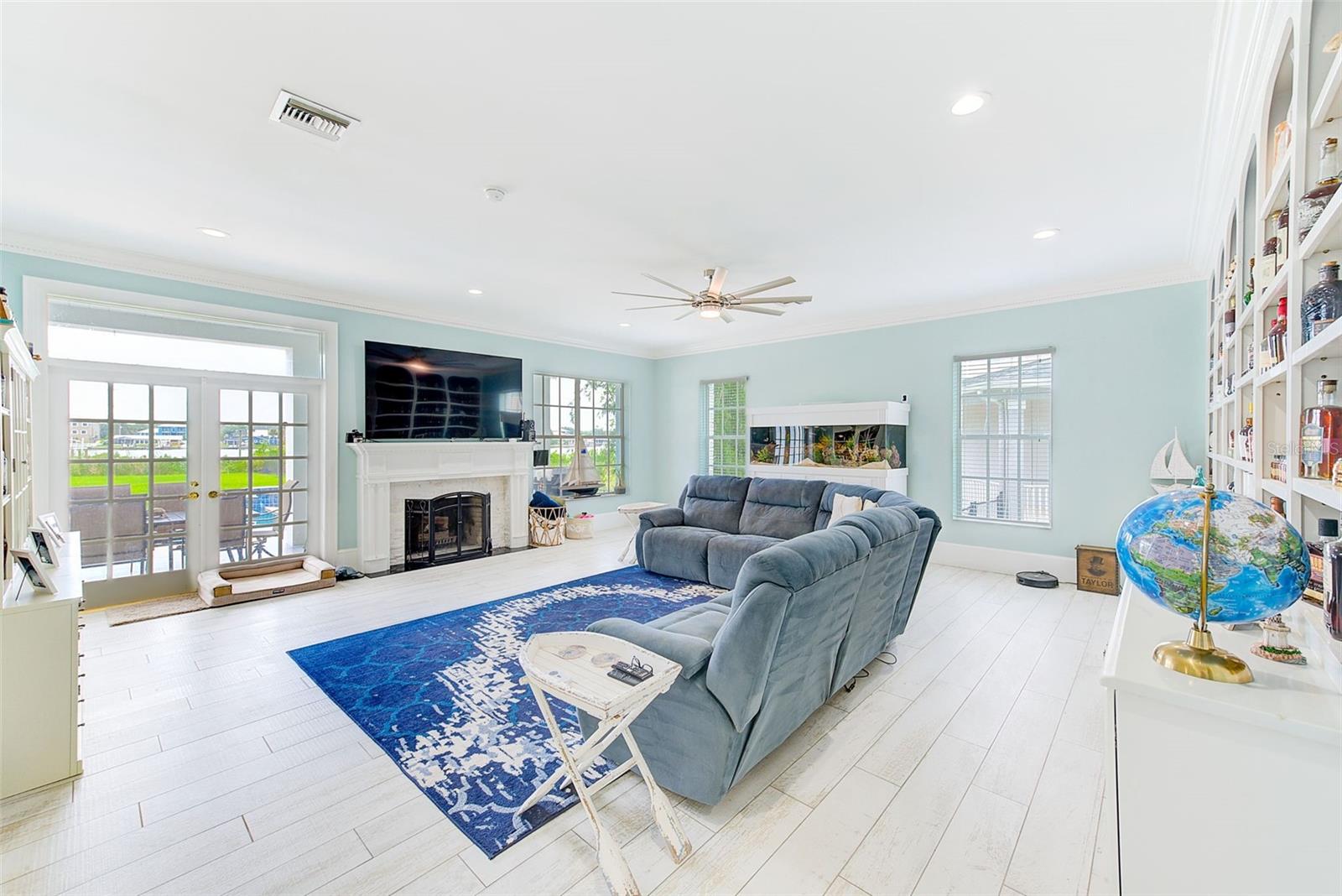 RIVERLACHEN - Residential