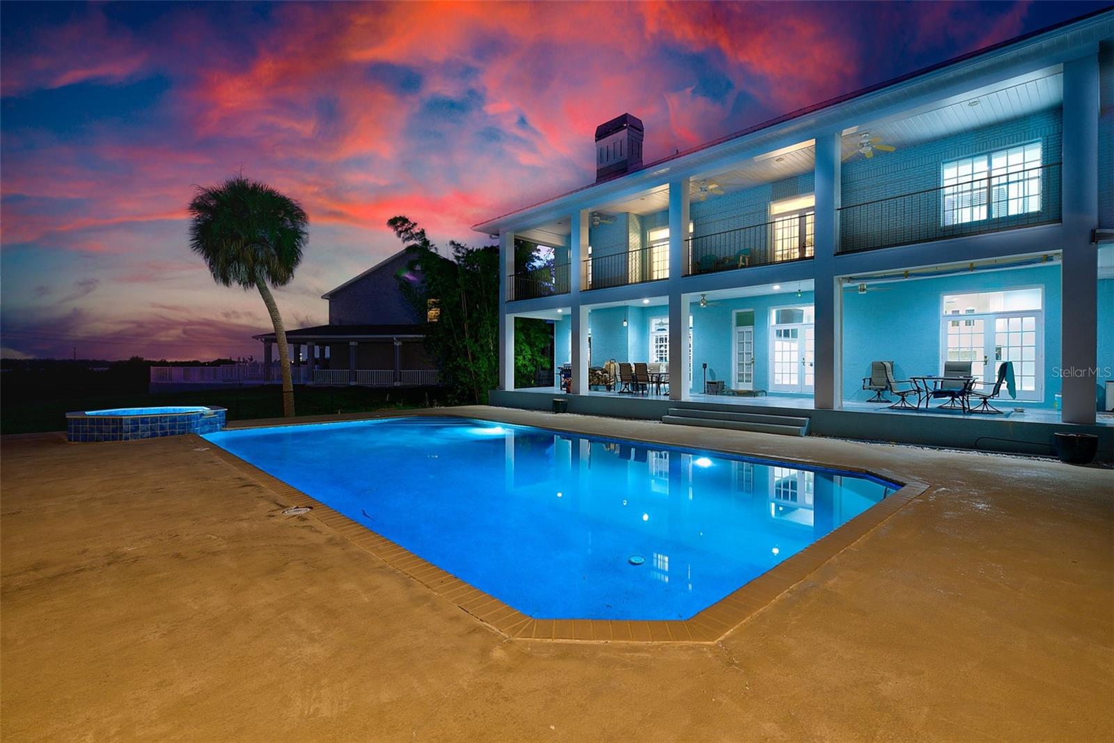 RIVERLACHEN - Residential