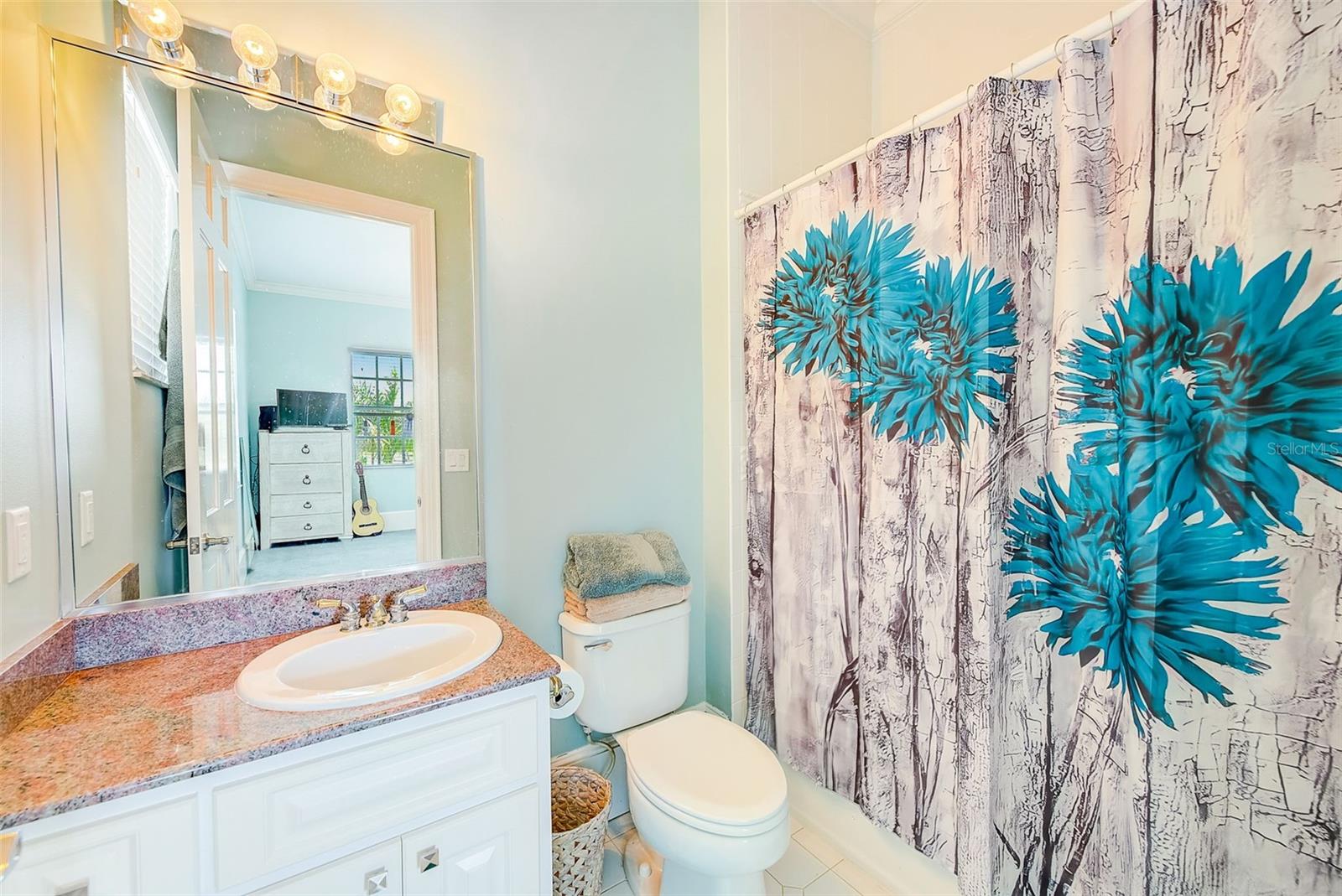 RIVERLACHEN - Residential