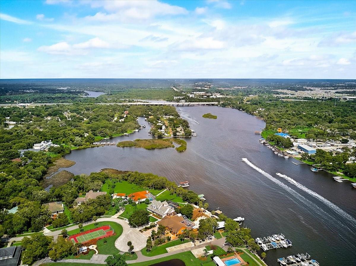 RIVERLACHEN - Residential