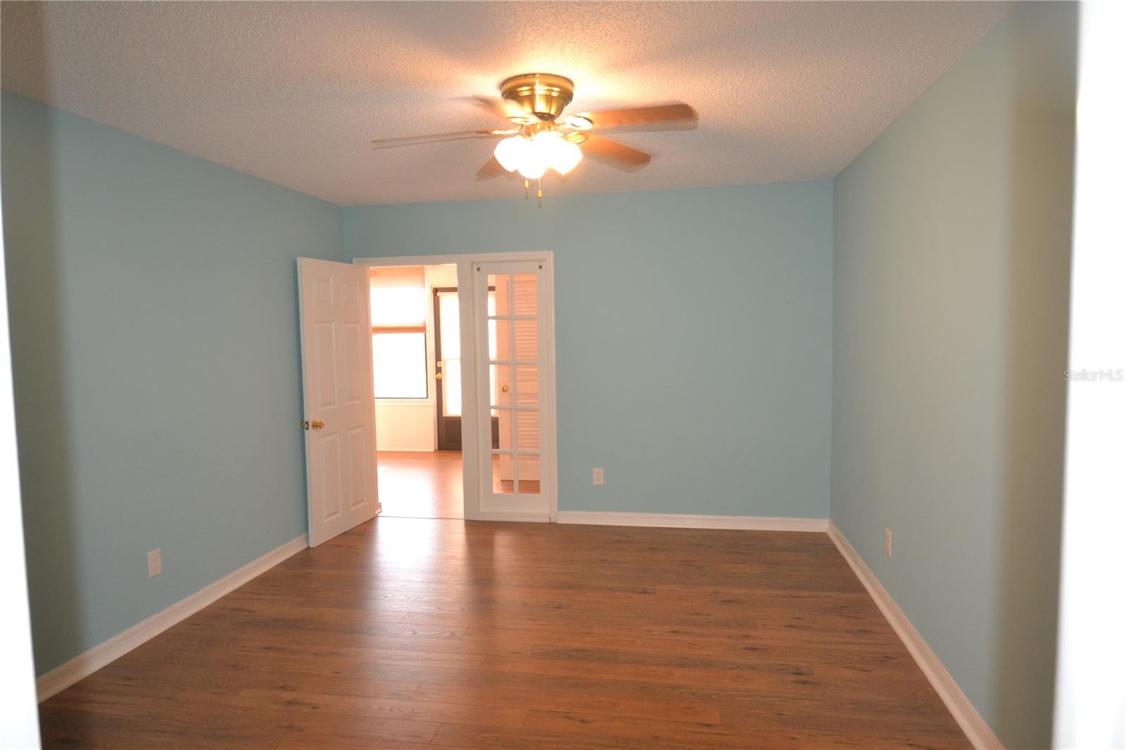 QUAIL FOREST CLUSTER HOMES - Residential Lease