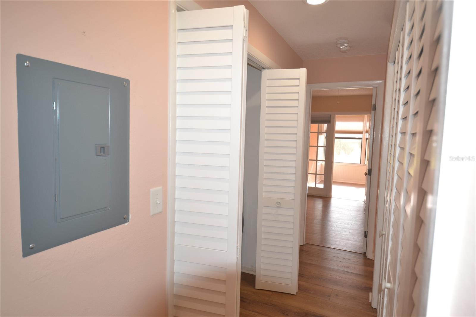 QUAIL FOREST CLUSTER HOMES - Residential Lease