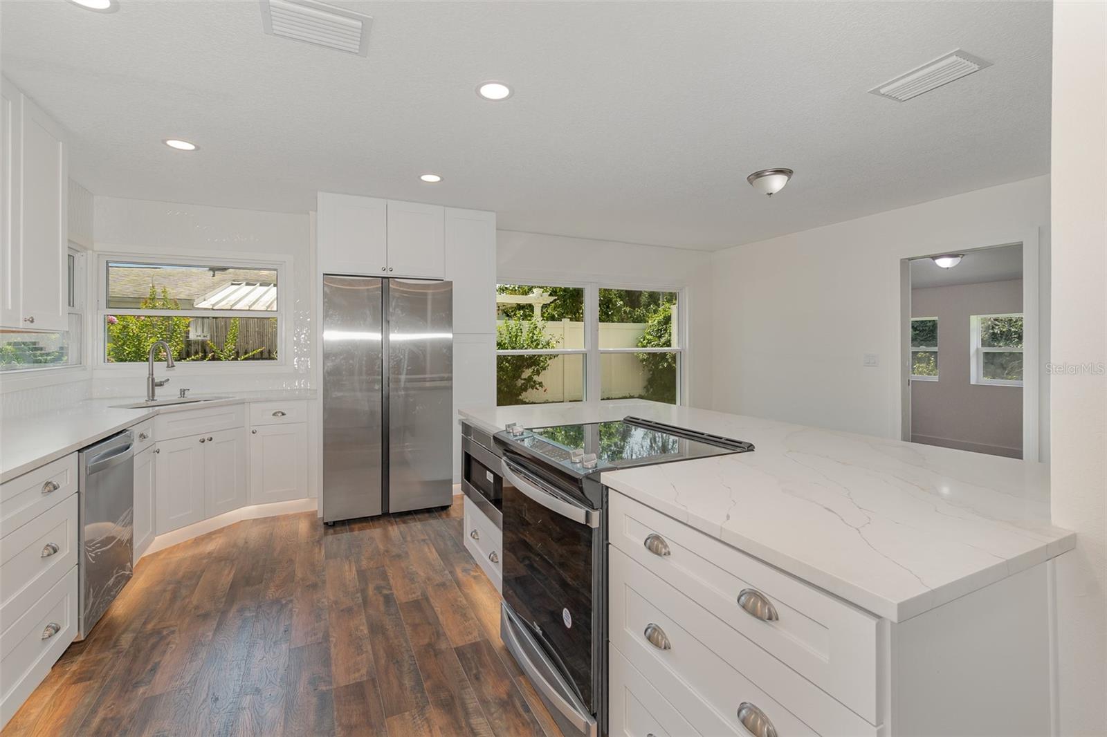 1770 ALGONQUIN TRAIL