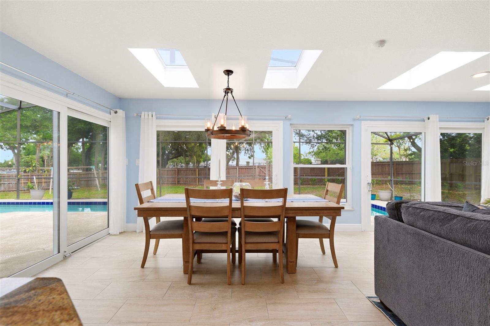 ORANGE TREE COUNTRY CLUB - Residential