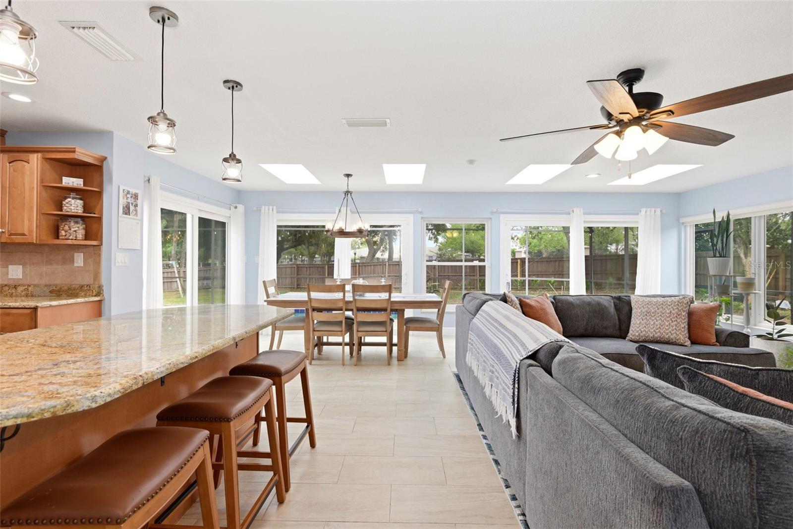 ORANGE TREE COUNTRY CLUB - Residential