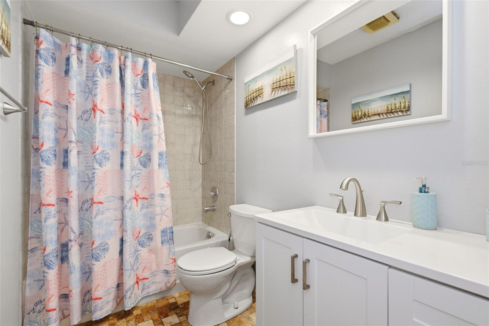 ORANGE TREE COUNTRY CLUB - Residential