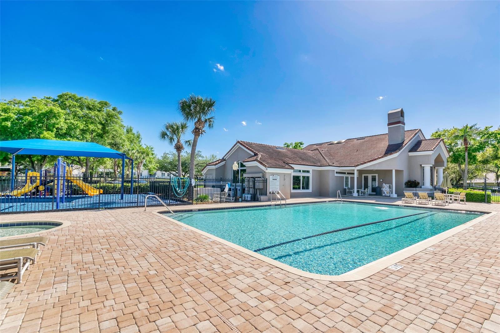 ORANGE TREE COUNTRY CLUB - Residential