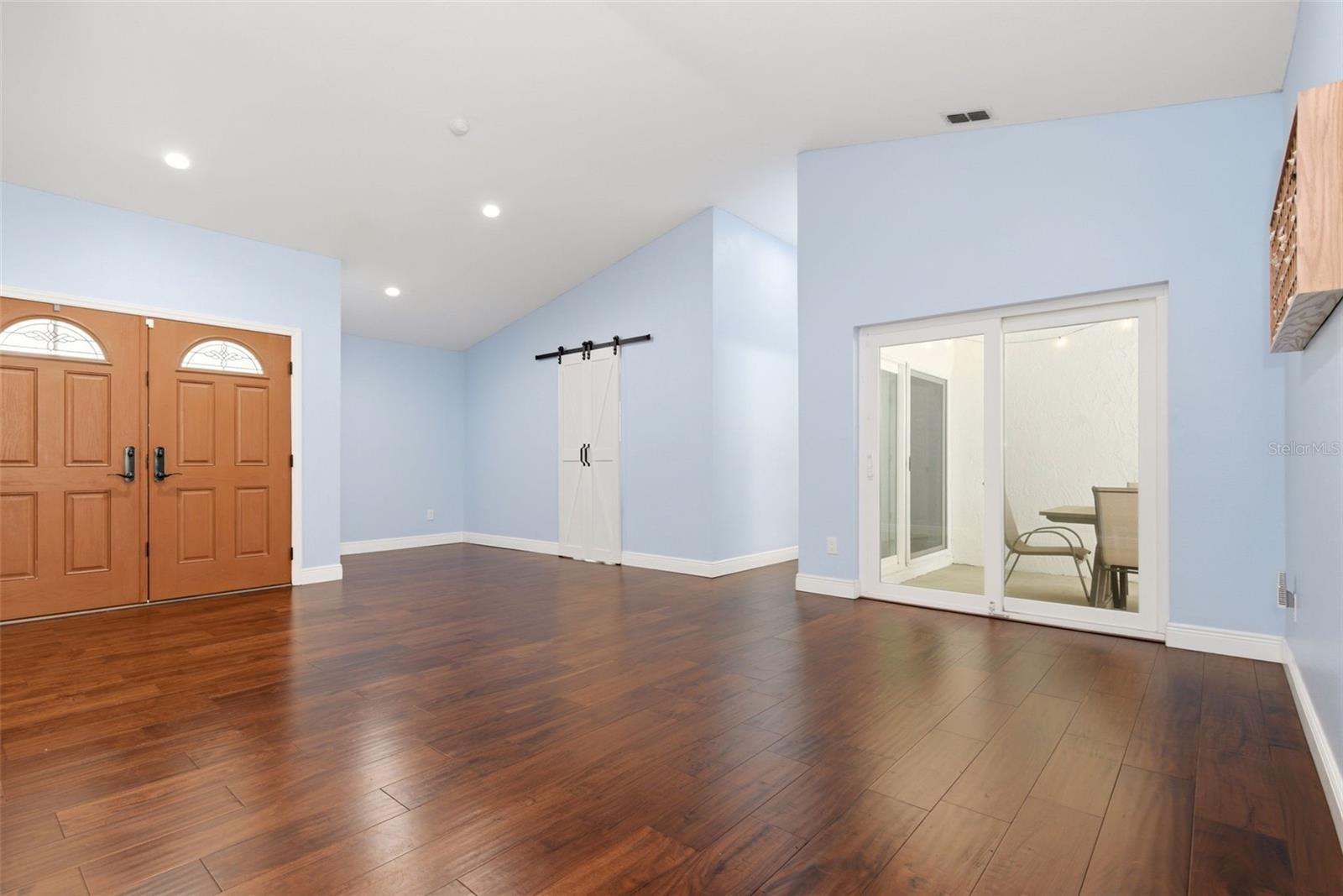 ORANGE TREE COUNTRY CLUB - Residential