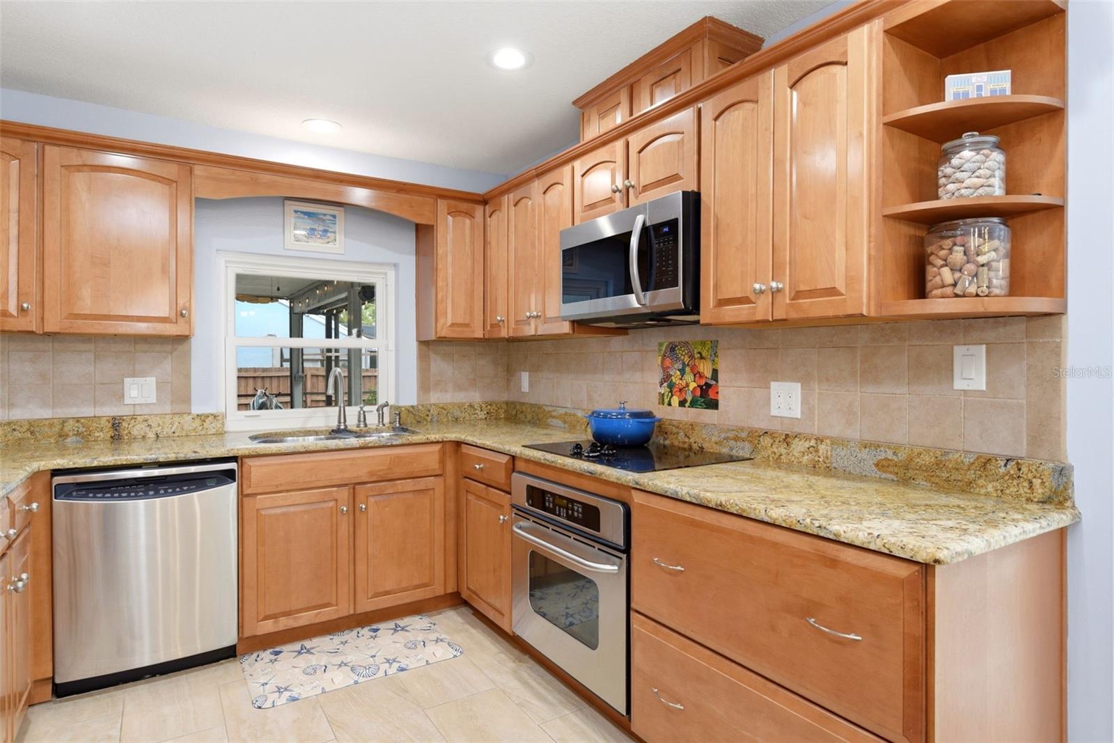 ORANGE TREE COUNTRY CLUB - Residential